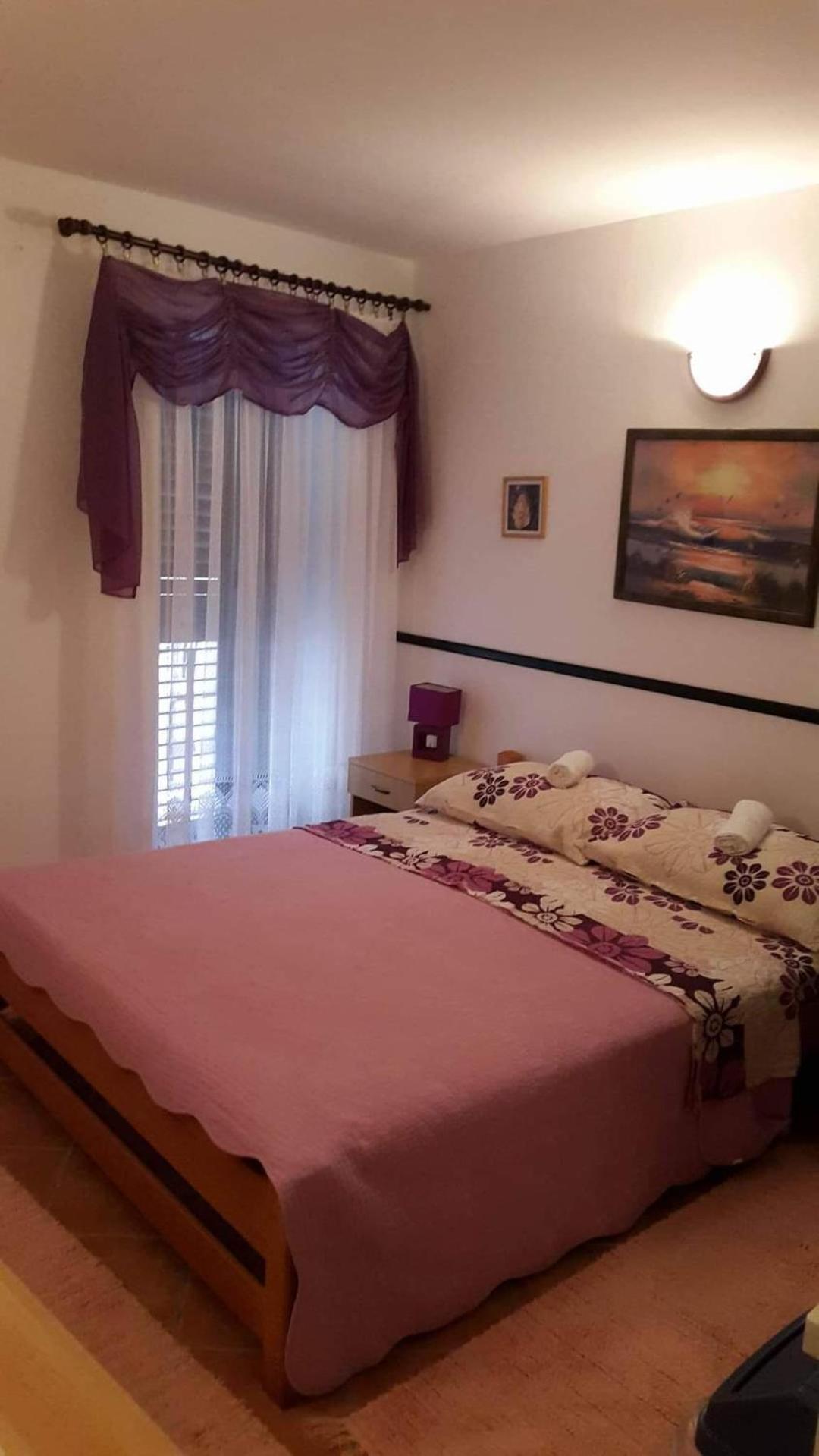 Apartmani Linda Vodice Esterno foto